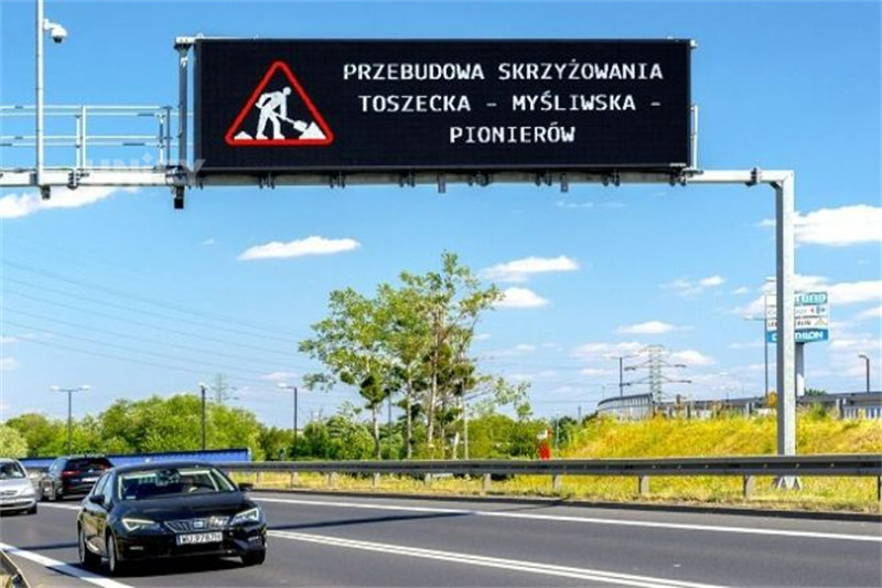 Digital Road Signs